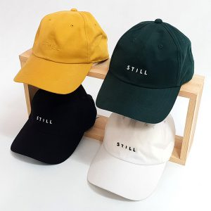 หมวกแบรนด์หลายสี