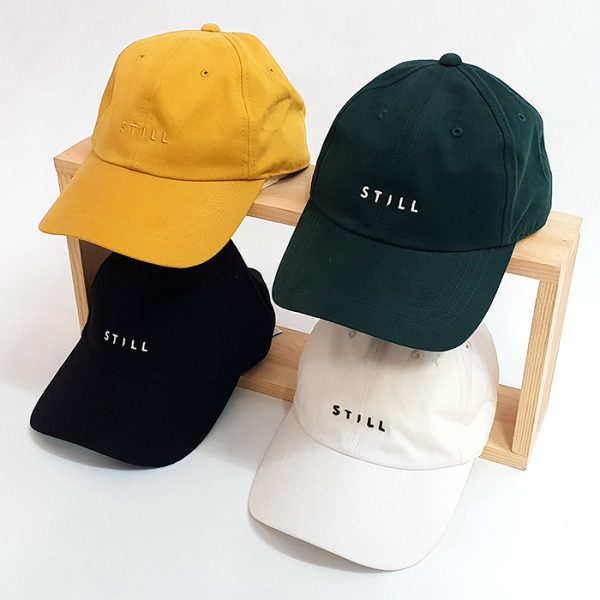 หมวกแบรนด์หลายสี